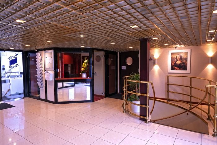 Reception Desk